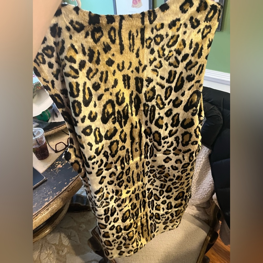 Chicos cheatah/leopard  vest